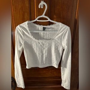 Cute lace trim crop top